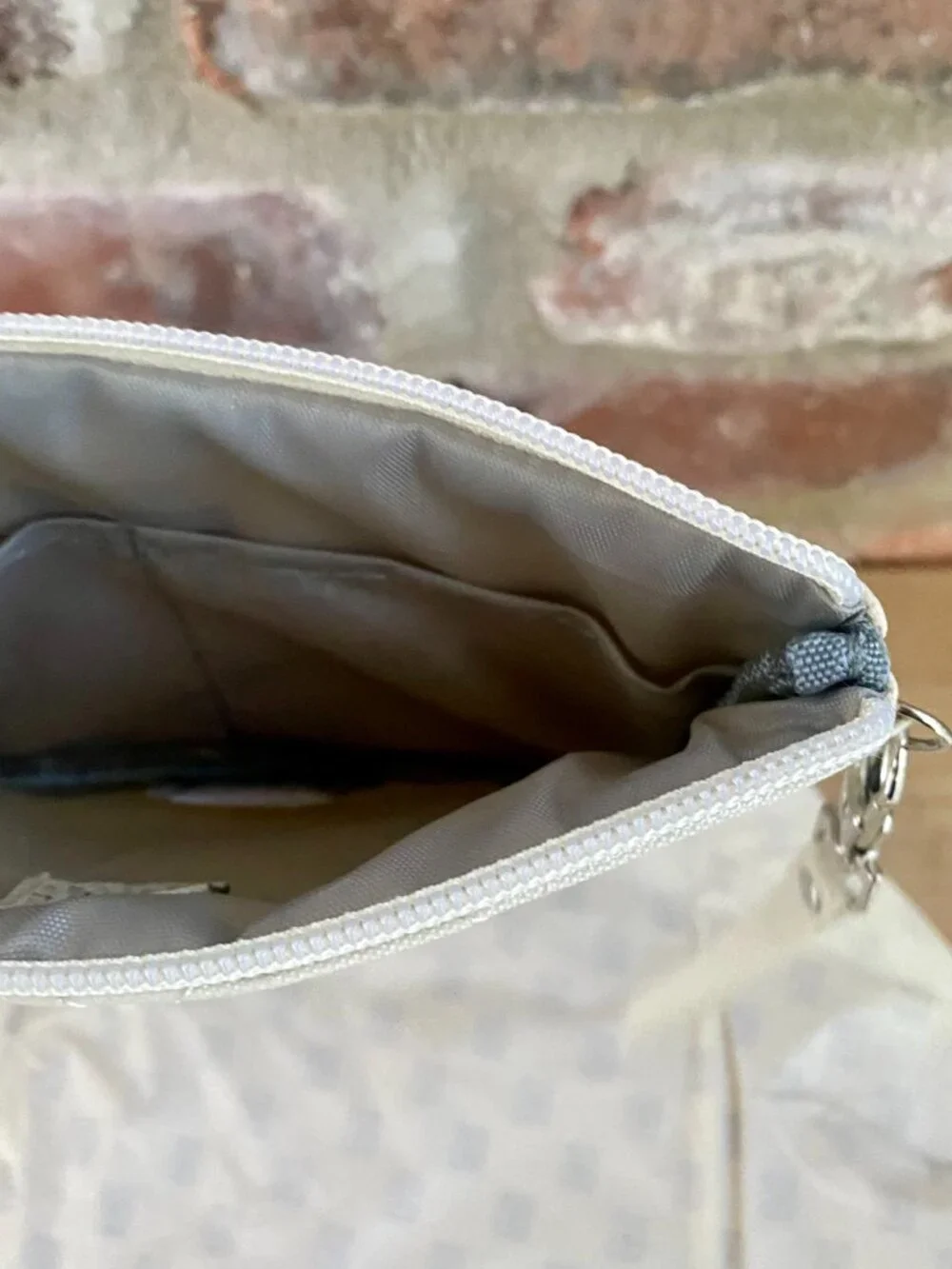 Ellis James Design: Makeup Pouch, Ivory, Quilted, Silver Hardware, New in Box.